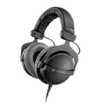 هدفون مانیتورینگ Beyerdynamic DT-770 Pro از نمای جلو