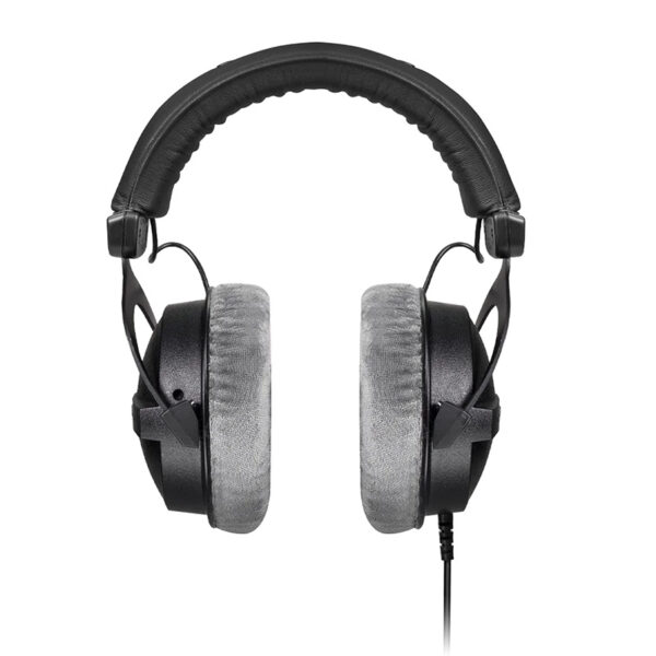 نمای نزدیک پد گوش هدفون DT-770 Pro