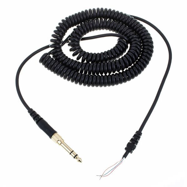 کابل هدفون Beyerdynamic به صورت پیچیده و باز شده