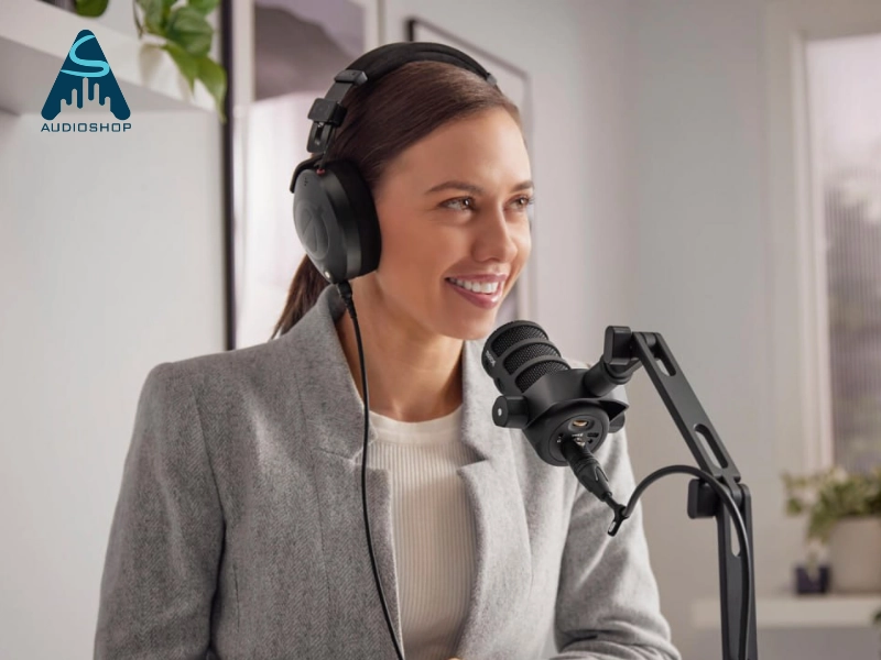 خرید میکروفون استودیویی